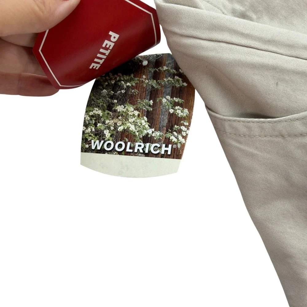 Woolrich Womens Shorts 4 Petite Kenna Stone Beige 100% Cotton Solid Chino Hiking
